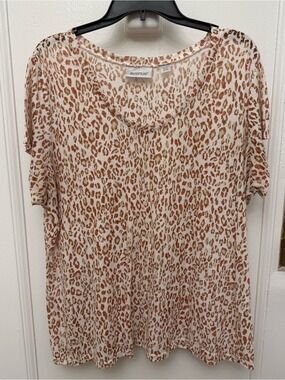 Avenue Cream & Brown Burn Out Leopard Print Short Sleeve Top Size 22 / 24